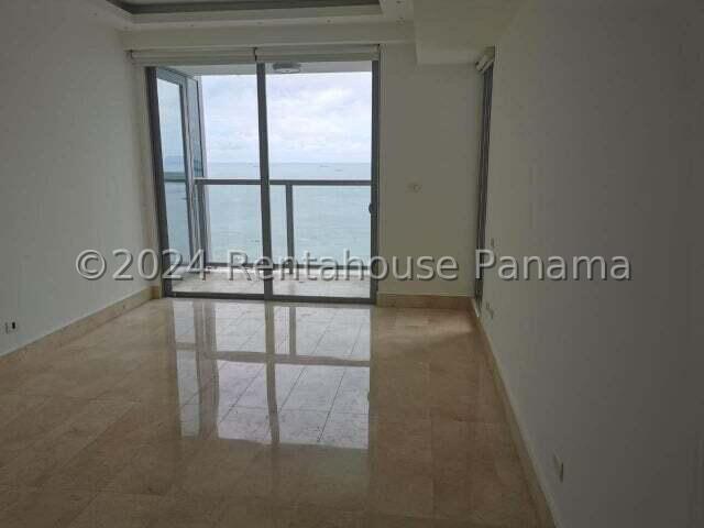 Modern and Spacious Apartment - Apartamento en Av Balboa